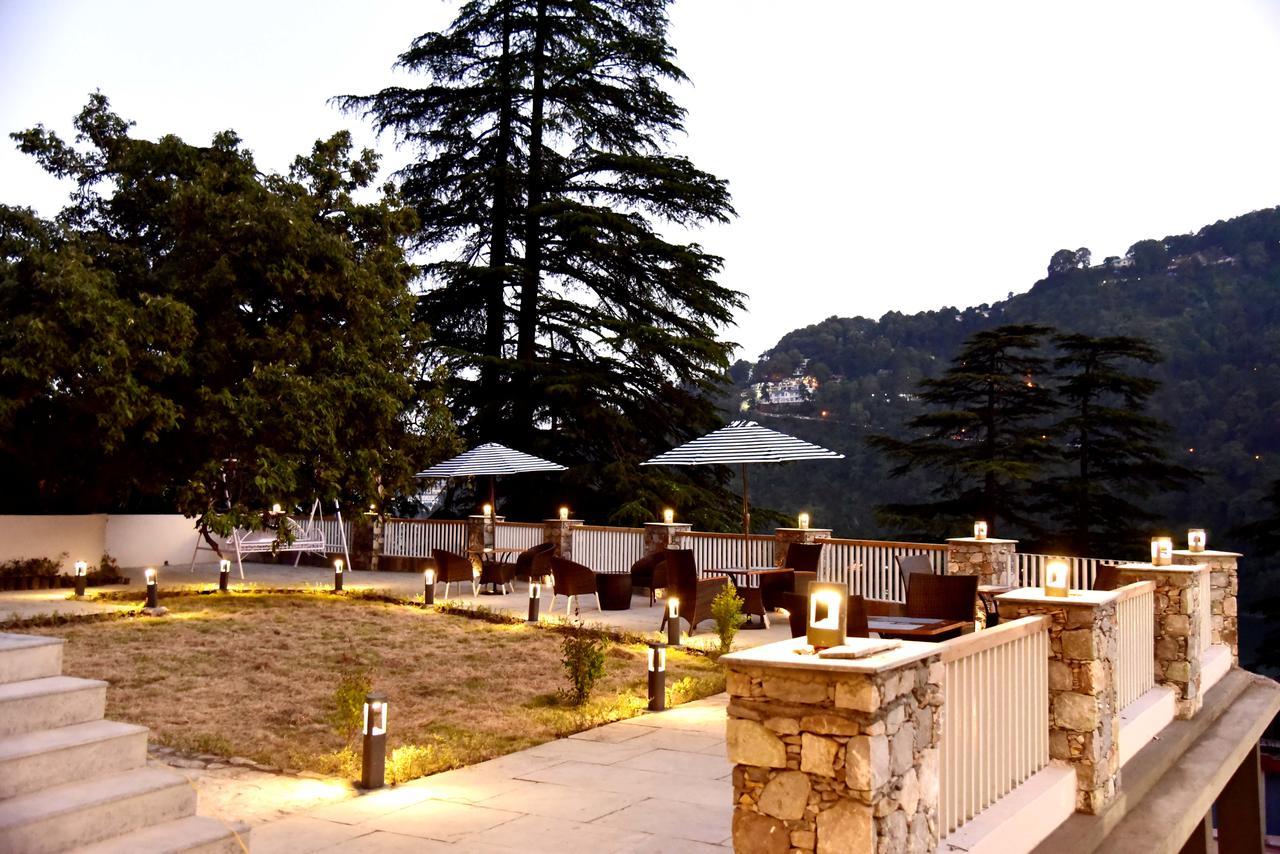 Season Hotel Nainital Eksteriør billede