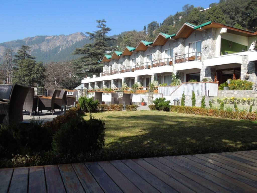 Season Hotel Nainital Eksteriør billede